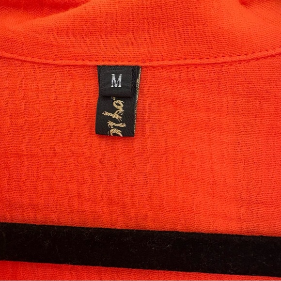 Bright Orange Button-Up Shirt and Shorts Set - Picture 4 of 6